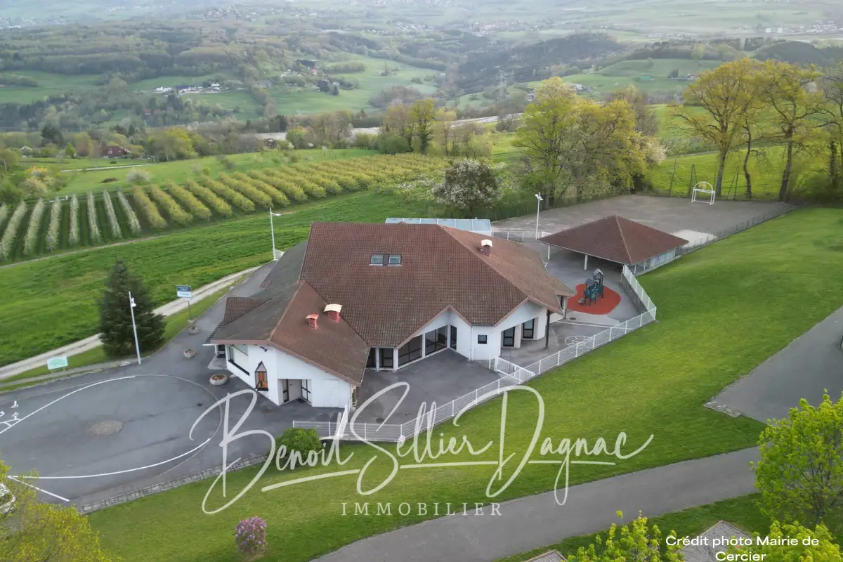 Prix au m2 à Cercieren 2025 – Vue du village